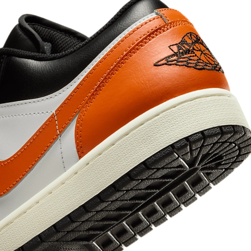 Jordan AJ 1 Low – White/Black/Starfish
