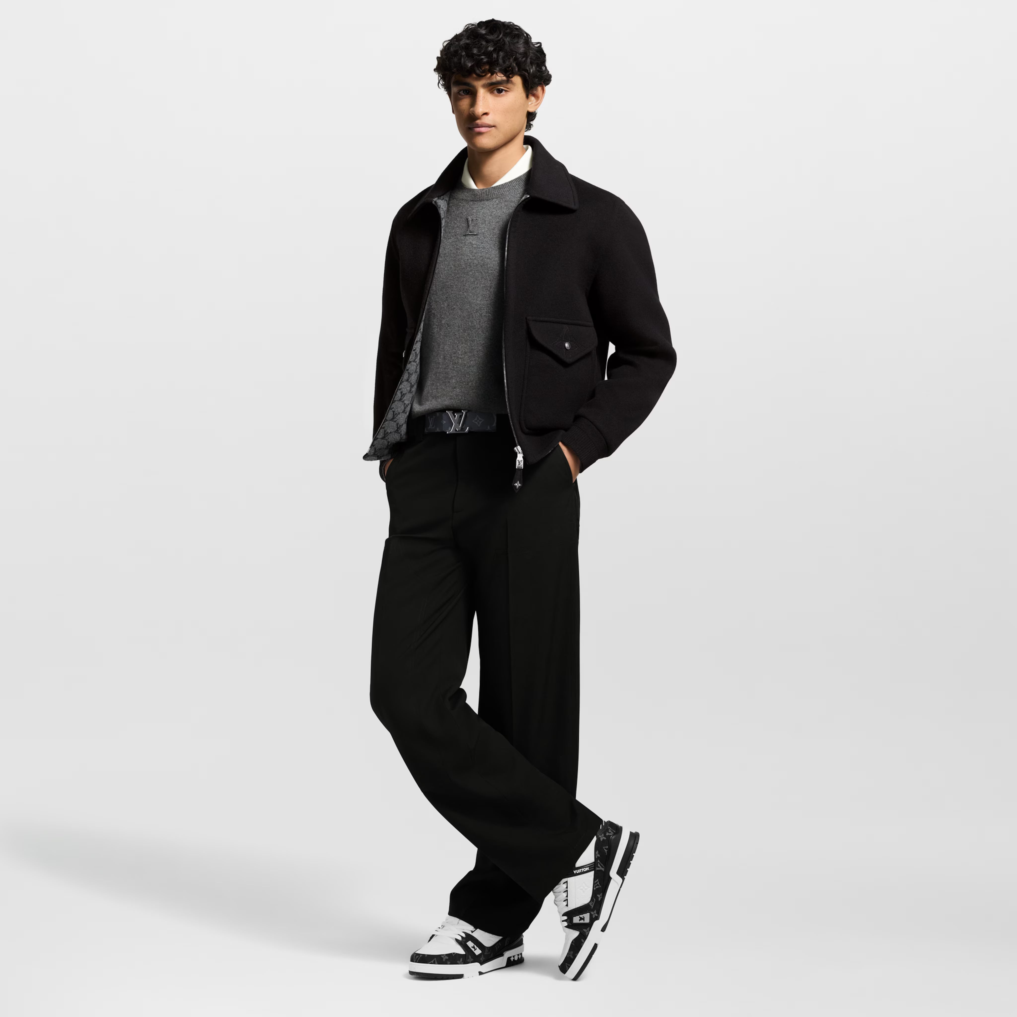 Louis Vuitton Trainer Sneaker – Black